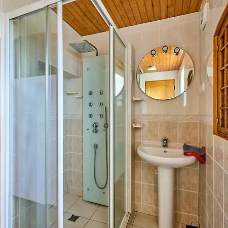 Prázdninový dům La Maison De Lallier - A 35 Min De Cherbourg *